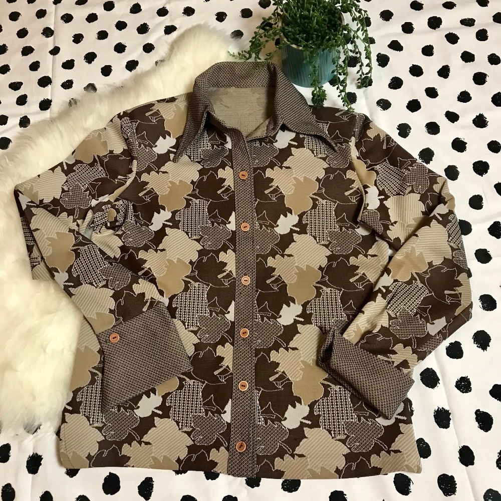 VINTAGE Polyester 70's / 80's Retro Disco Shirt